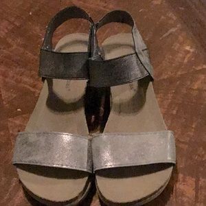 Pierre Dumas cork wedge sandals size 6.5